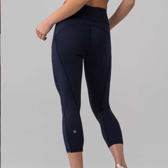 lululemon athletica Pants - Lululemon Final Lap Crop *23" Midnight Navy